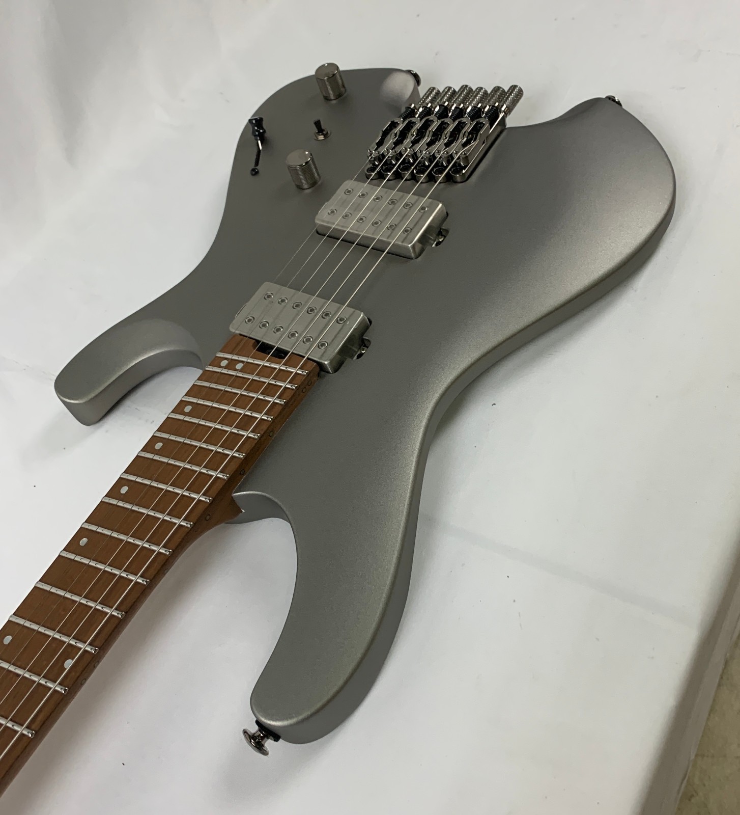 Ibanez QX52 Electric Guitar Metallic Gray Matte + Gig Bag B-STOCK
