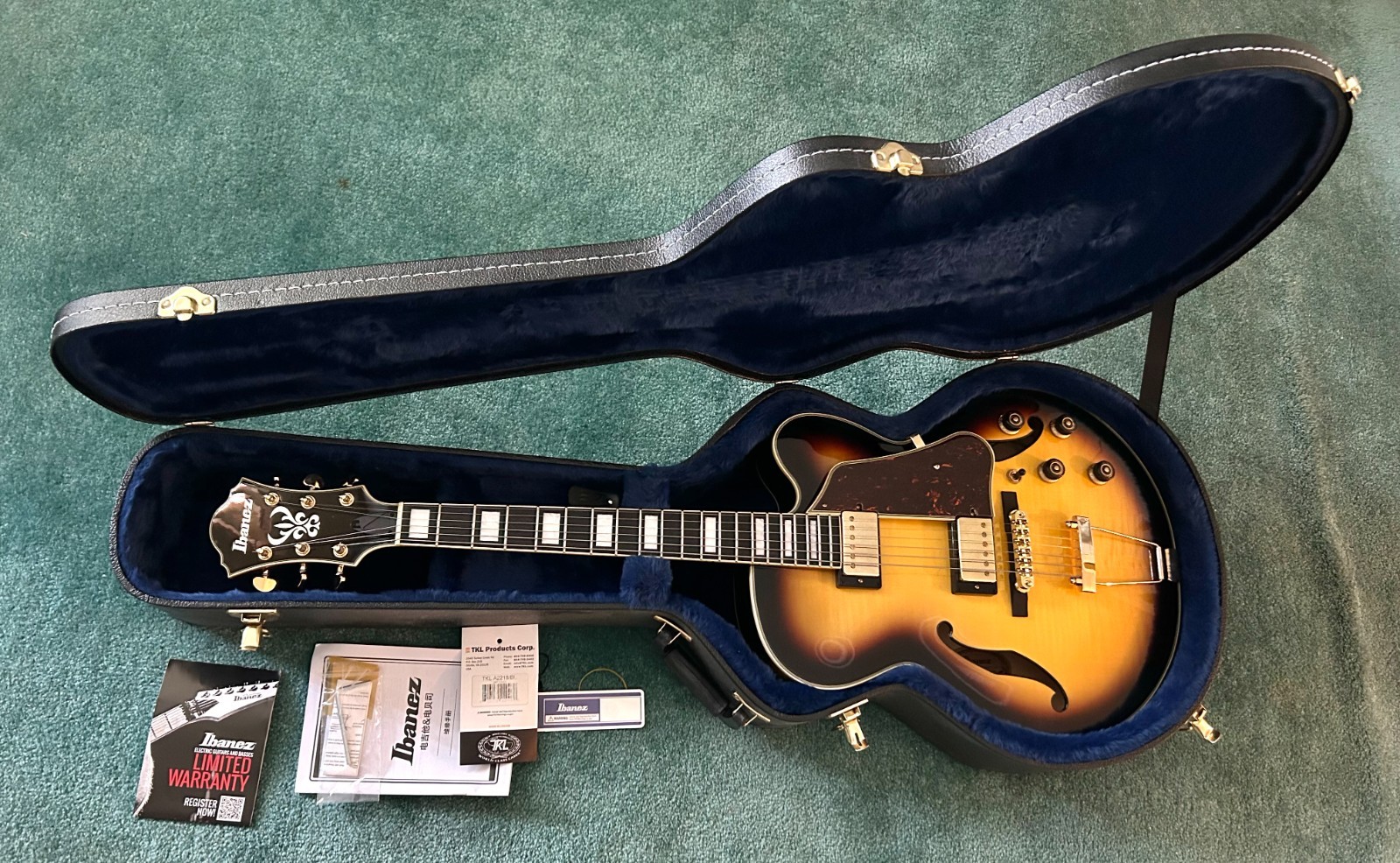 Ibanez AF95FM Artcore Expressionist hollowbody Jazz guitar w Hard shell case