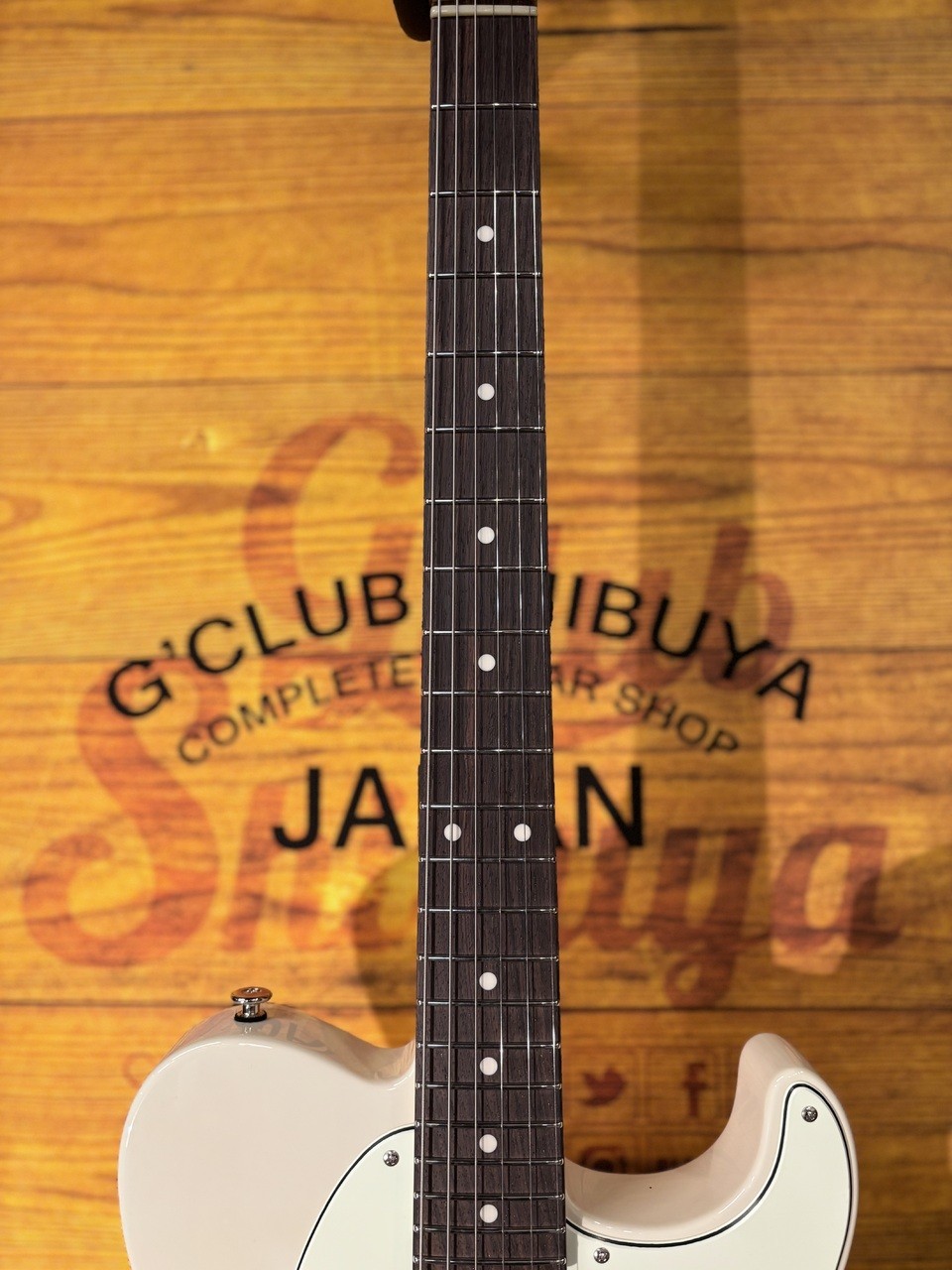 Momose MT1/R Olympic White Electric Guitar 3.4kg 2026 Model Used
