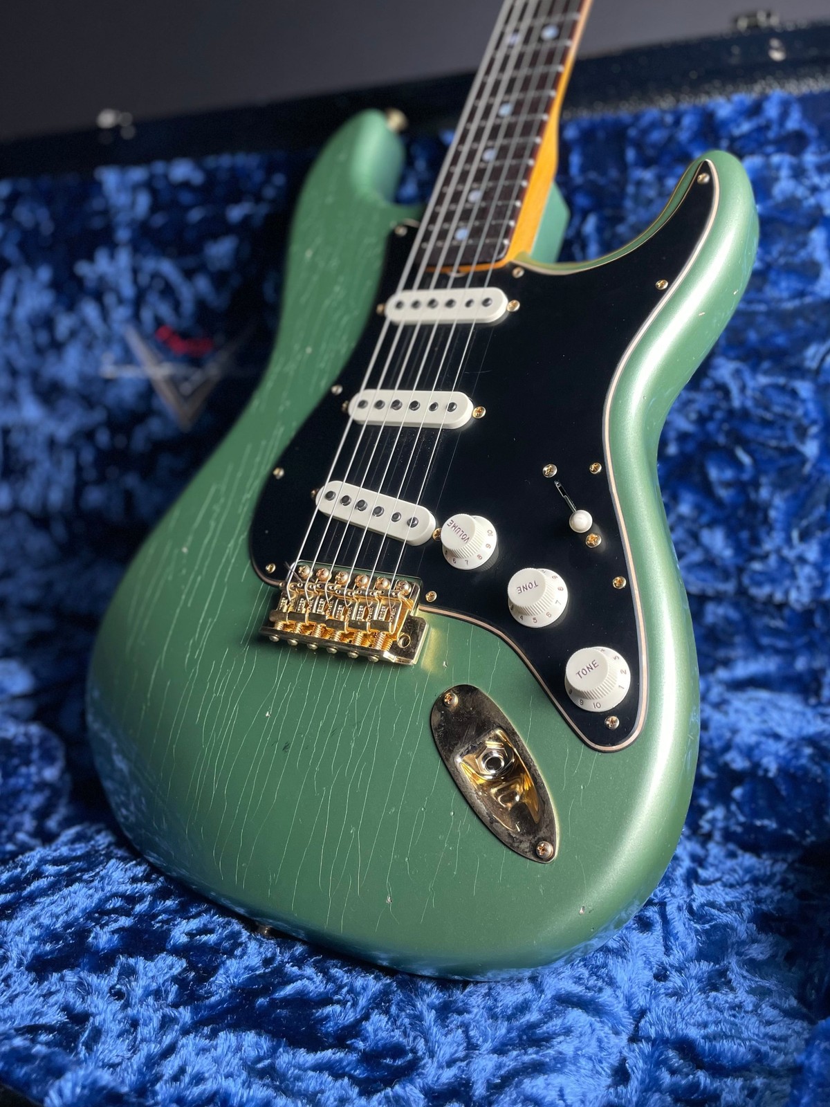 Fender Custom Shop LTD 1965 Dual-Mag Stratocaster – Aged Sage Green Metallic