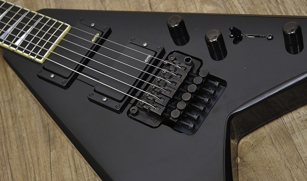 Jackson USA Select Series KV2 King V Electric Guitar