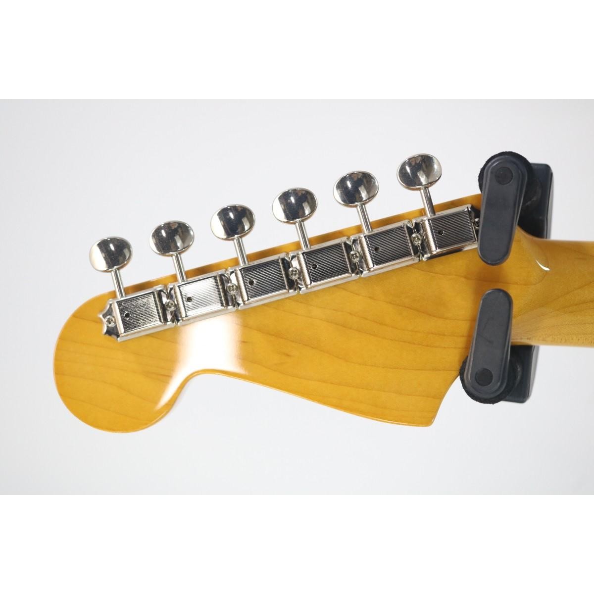 FENDER JAPAN JM66 Electric Guitar-04