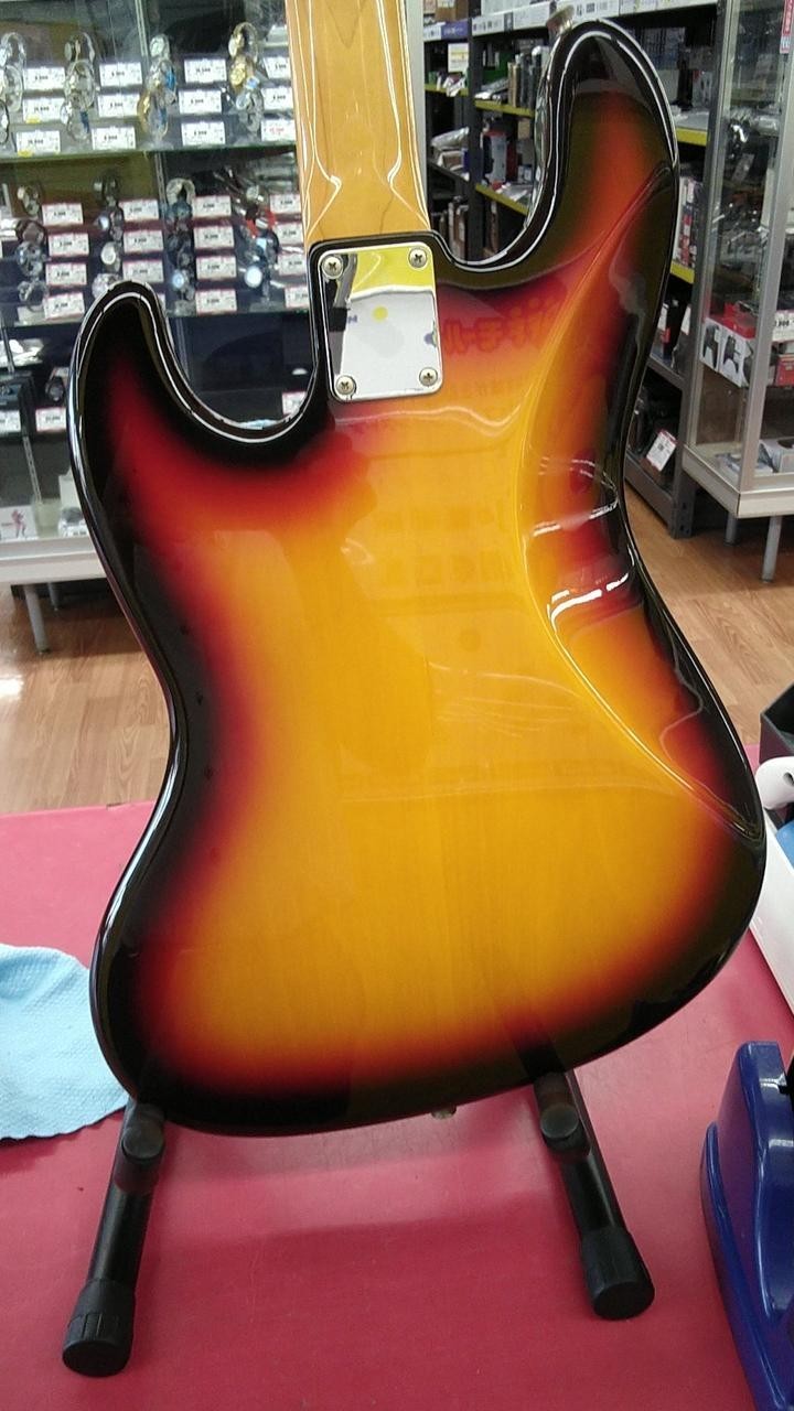 [FENDER JAPAN] TRADNL 60S JAZZBASS 3TSB Basswoodbody Mapleneck/Soft case used