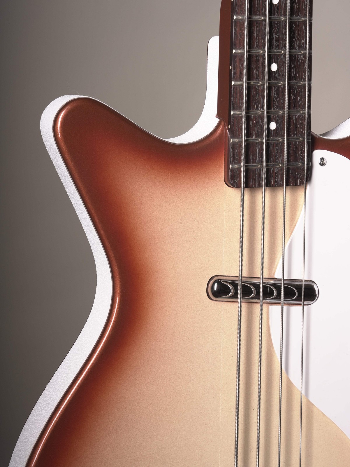 Danelectro ’59DC Long Scale Electric Bass – Copper Burst