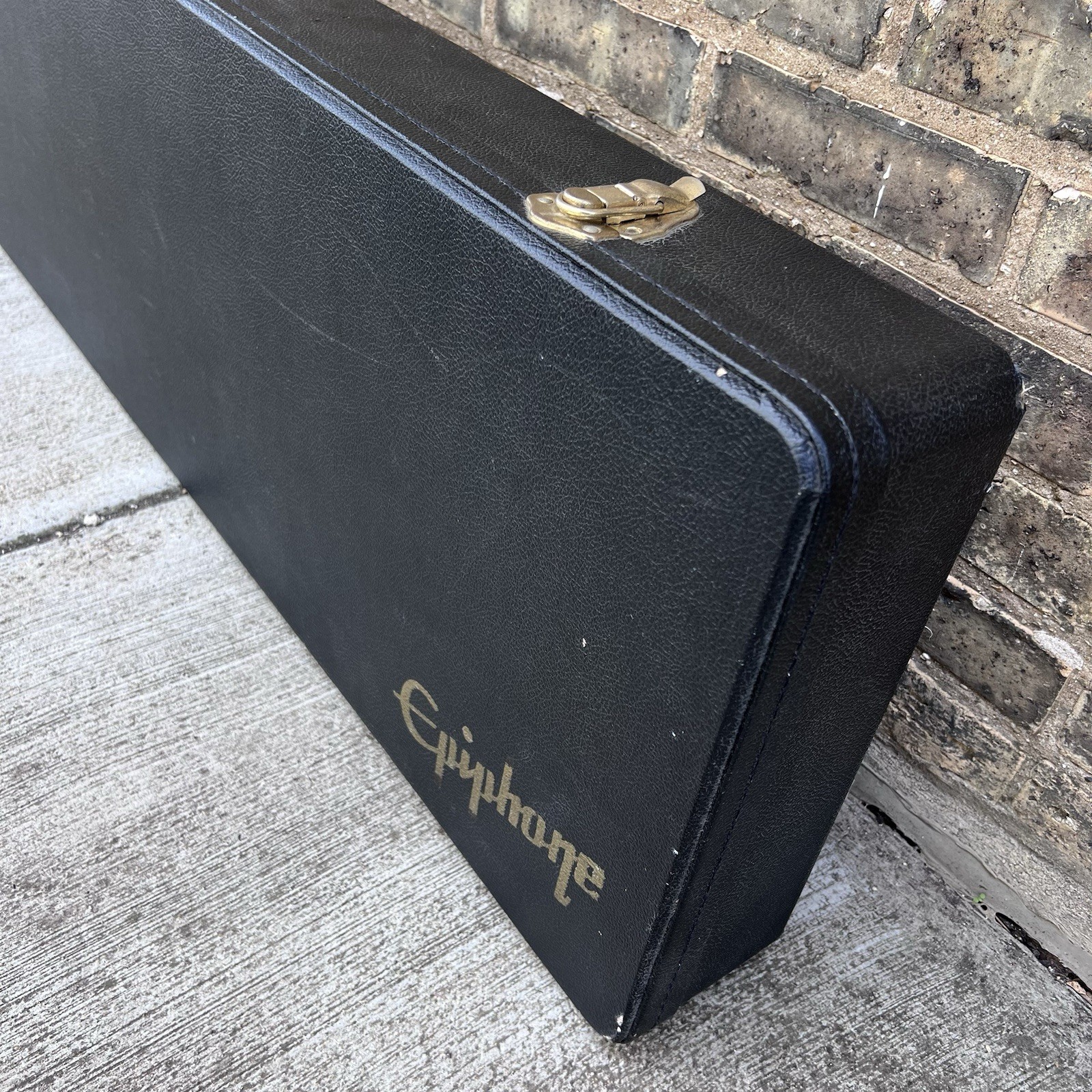 Custom 1970s EXPLORER Epiphone Gibson Hard Case TKL
