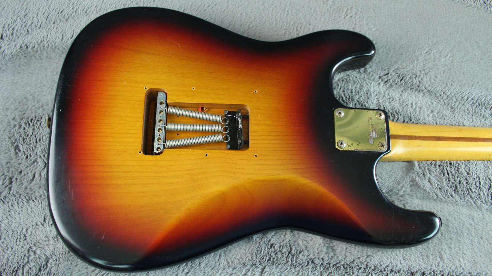 Fernandes/Burny S-Style – Tobacco Burst Japan Floyd Rose Style