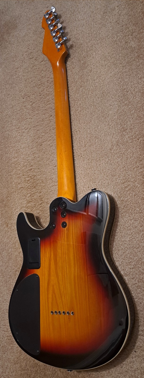 Peavey Generation EXP Guitar, Sunburst, HH + Piezo, Excellent!