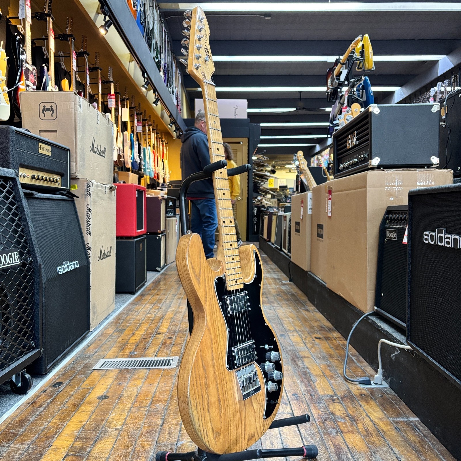 Peavey USA T-60 Solid Body Electric Guitar 1980 Natural Ash