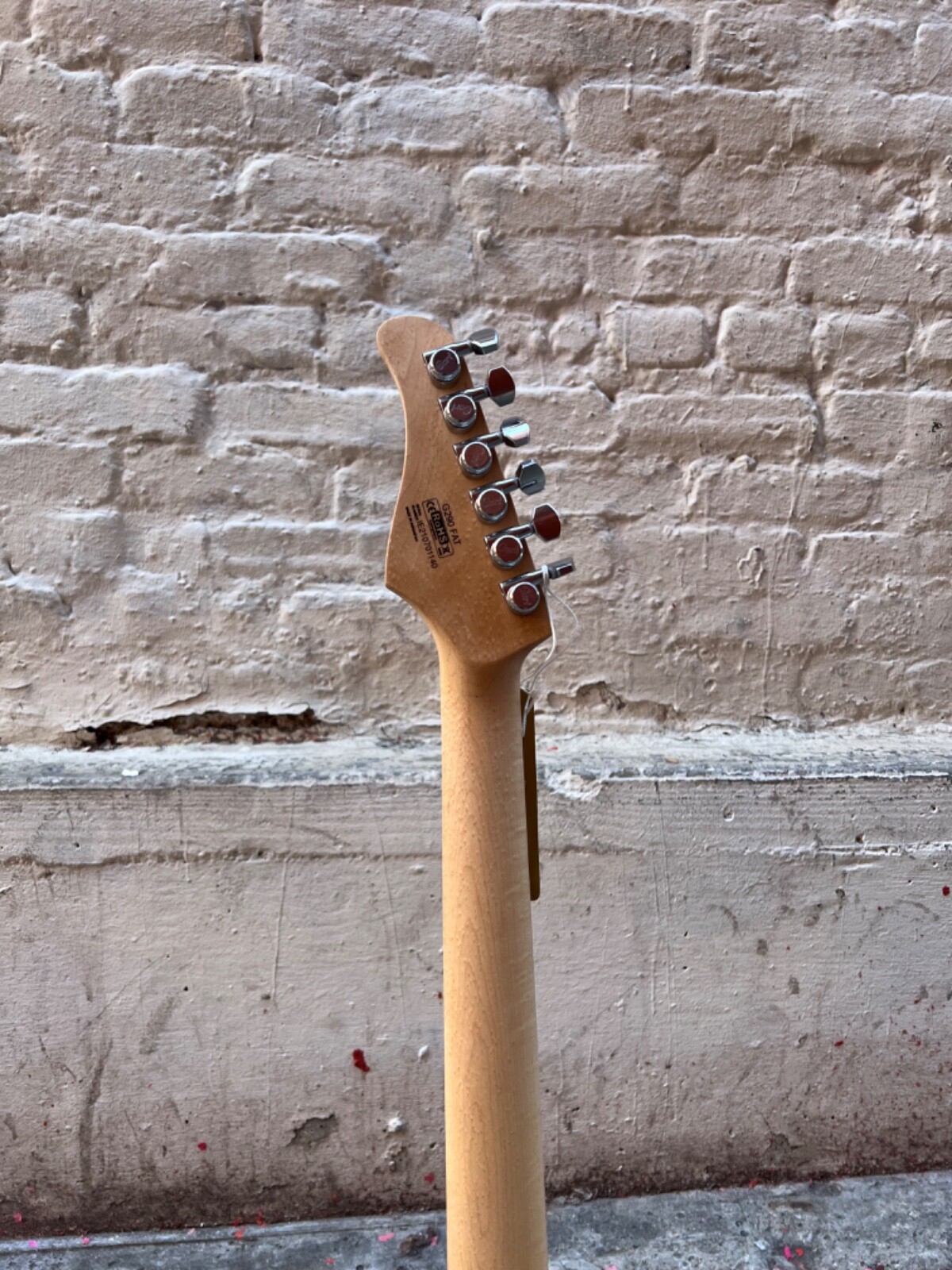 Cort (콜트) G290 FAT Antique Violin Burst Swamp Ash Body / Maple Neck – 2021