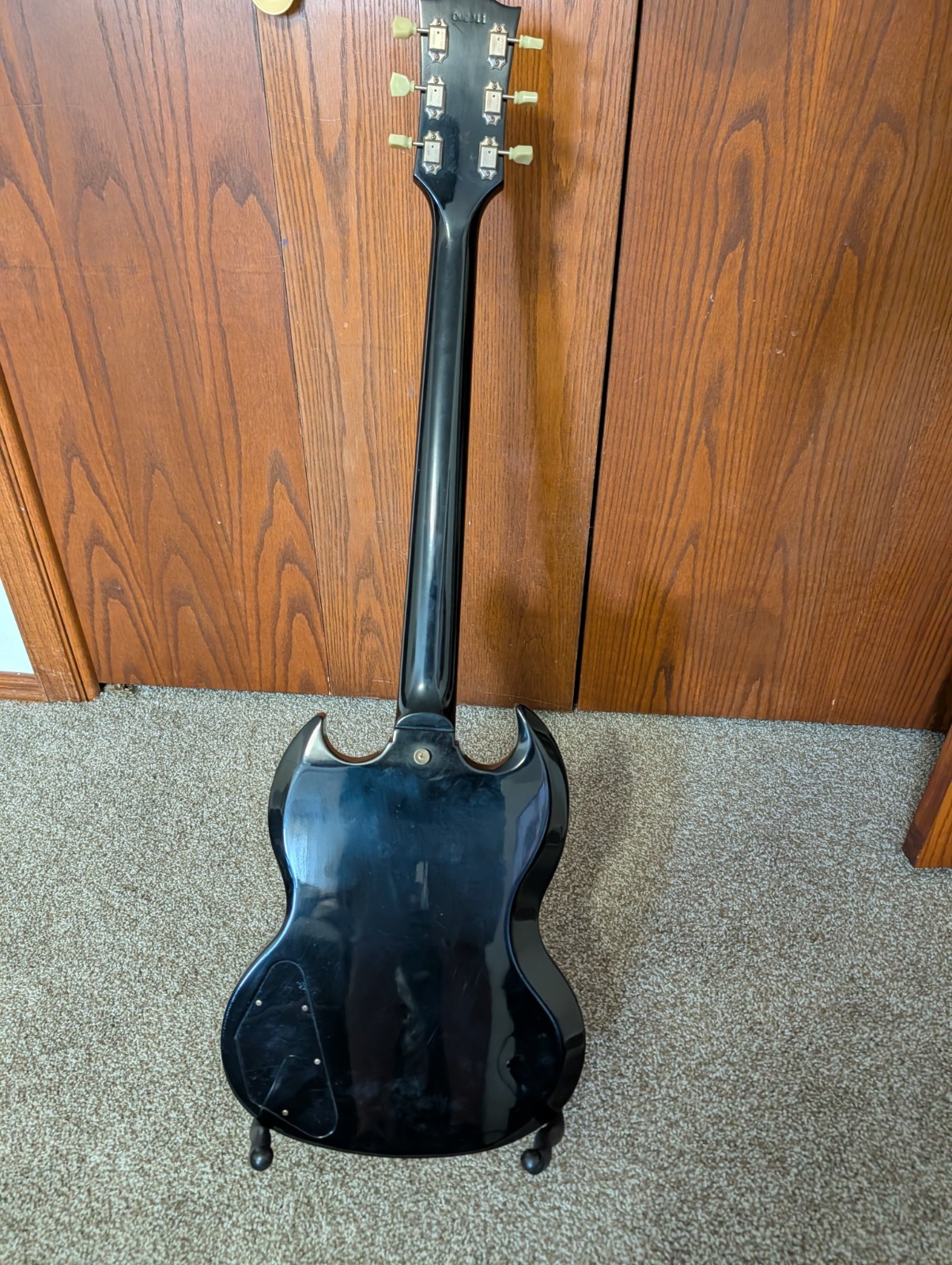 2001 Custom Shop built Gibson SG Custom with Maestro Tremolo and 2 pick-ups