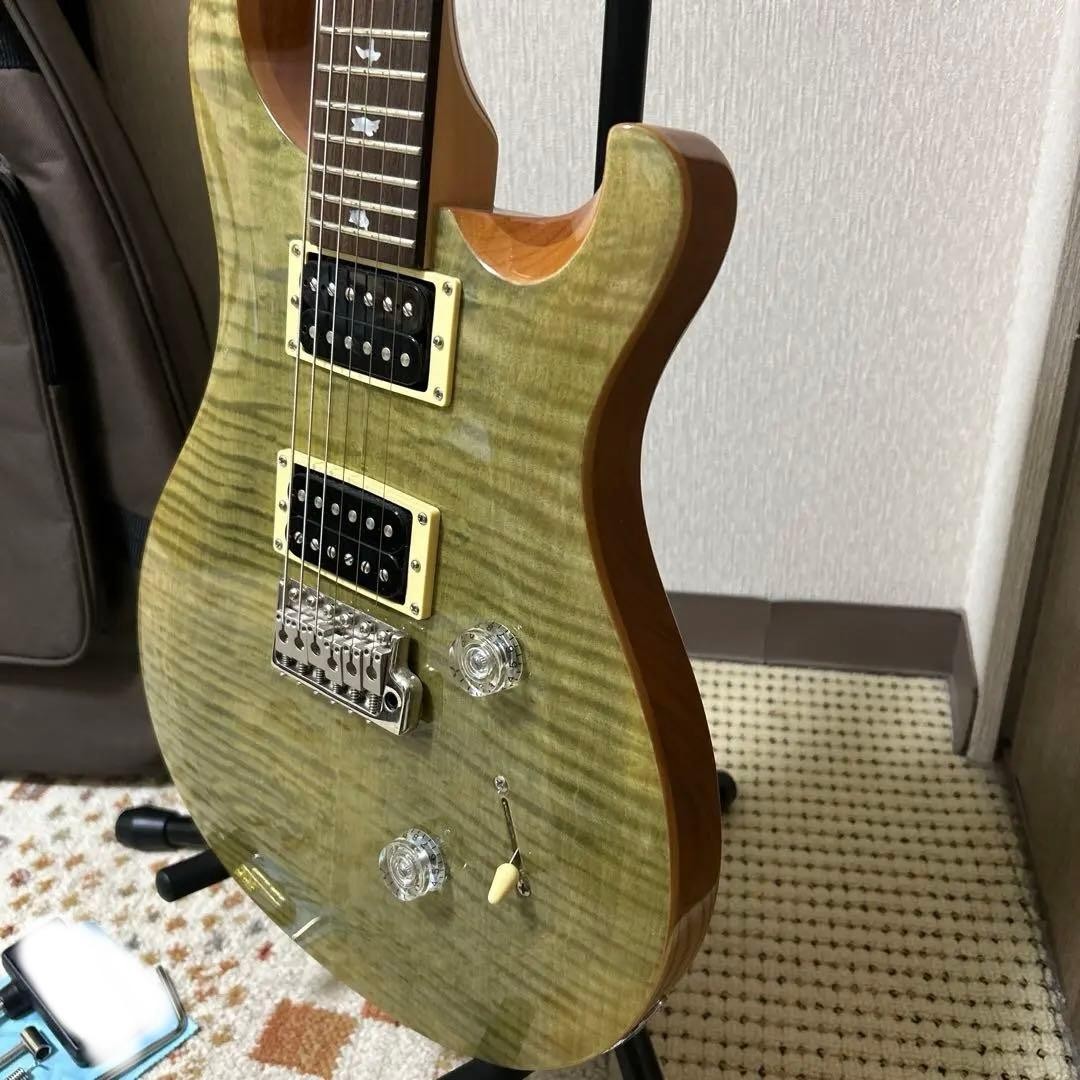 PRS SE Custom 24 Electric Guitar Satin Finish Near Mint Case Included