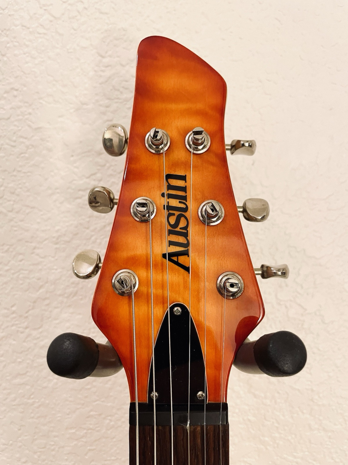 2005 Austin AU-962 Tele Style Guitar Quilt Maple Top Alder Body Sunburst