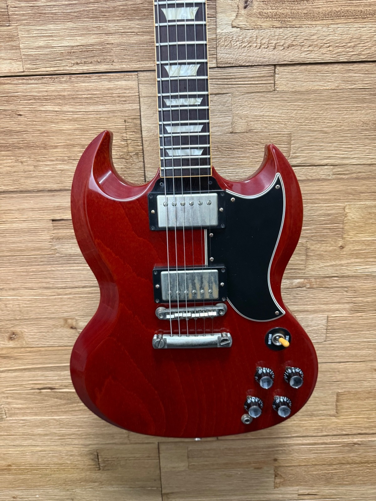 Gibson Custom Shop ’62 SG Standard Reissue VOS – 2006 -7lbs 3oz w/OHSC