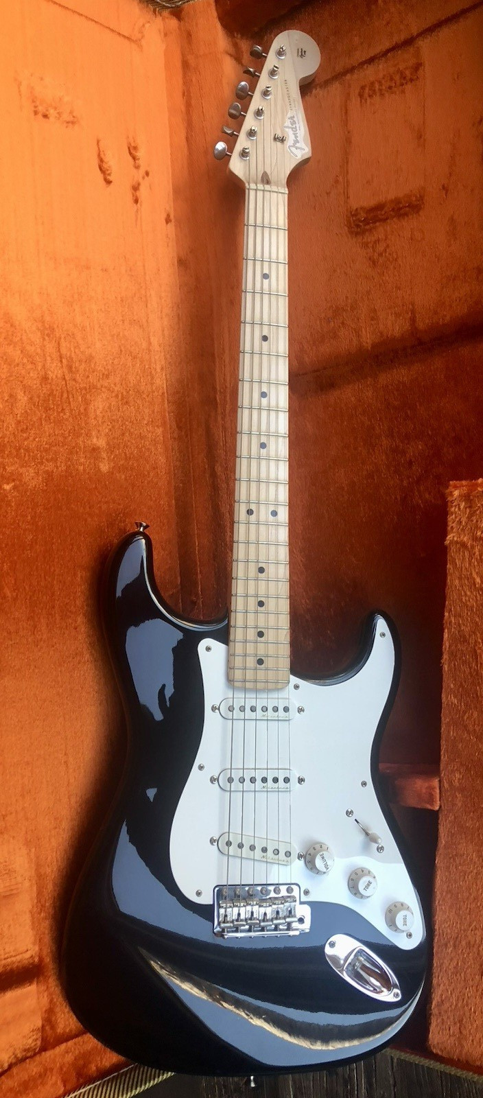 CUSTOM SHOP Fender Eric Clapton Signature Stratocaster Guitar -Blackie