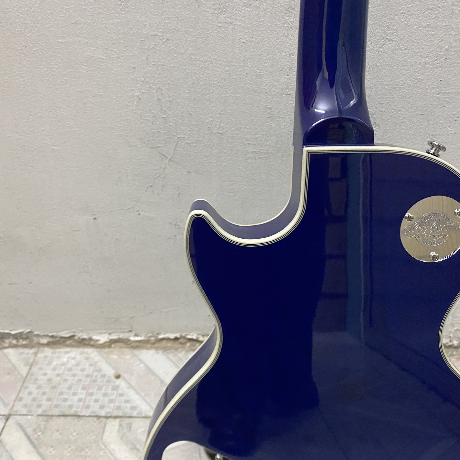 Les Paul Ace Frehley Signature Electric Guitar 3 open pickups free shipping