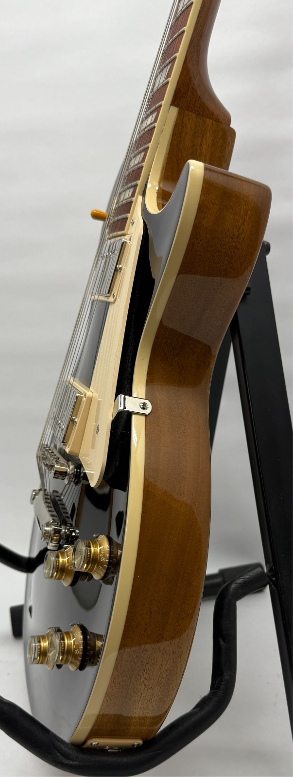 2022 Gibson Les Paul Standard 60s – Plain Ebony Top