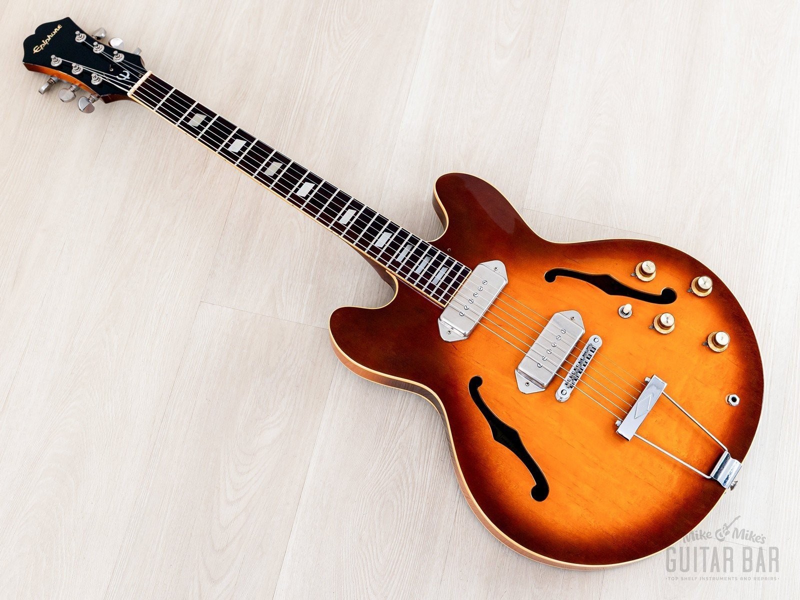 1980 Epiphone Casino Vintage Guitar Sunburst Near-Mint w/ Case, Matsumoku