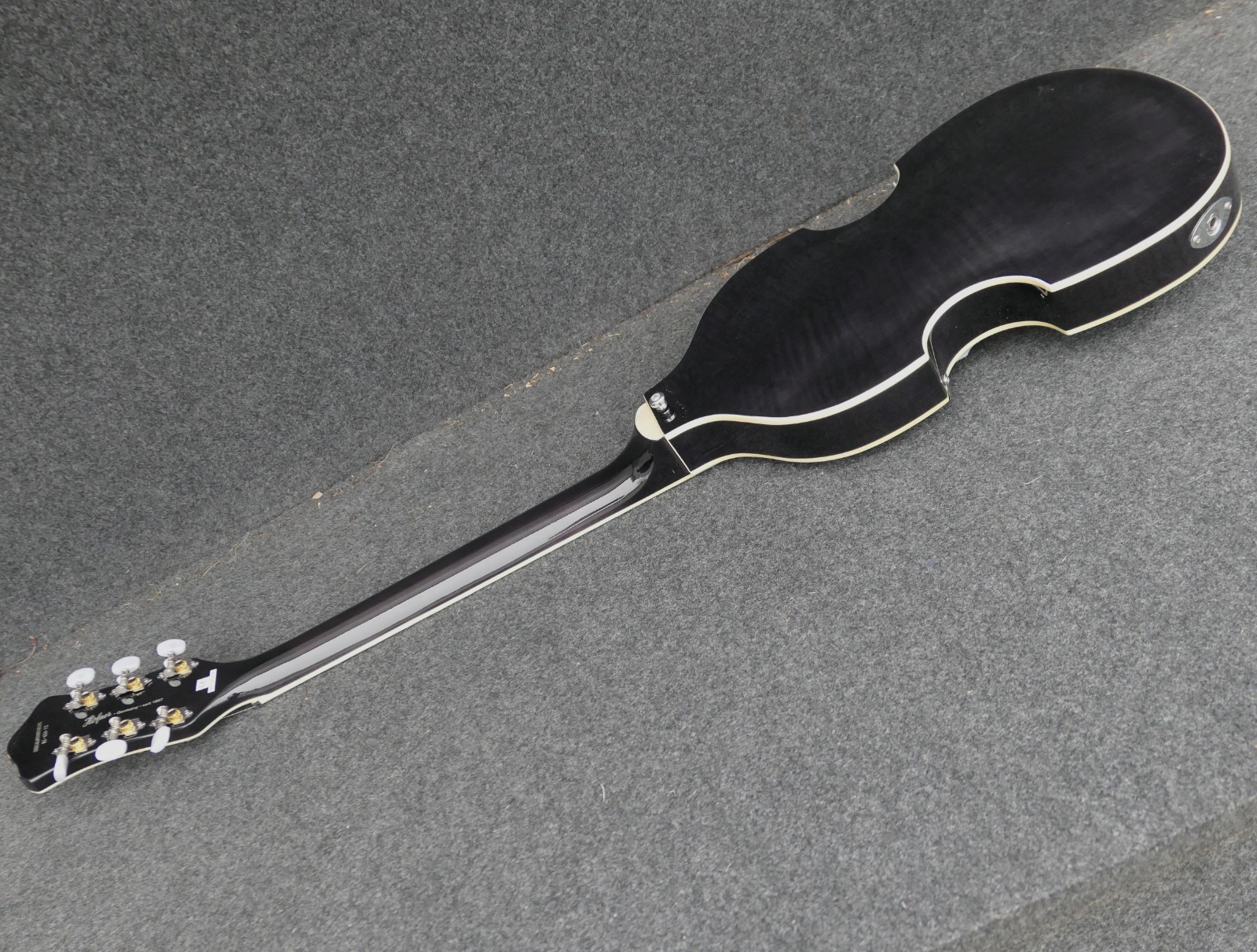 HOFNER HI-459-PE TBK BLACK IGNITION SERIES 6 STRING VIOLIN GUITAR
