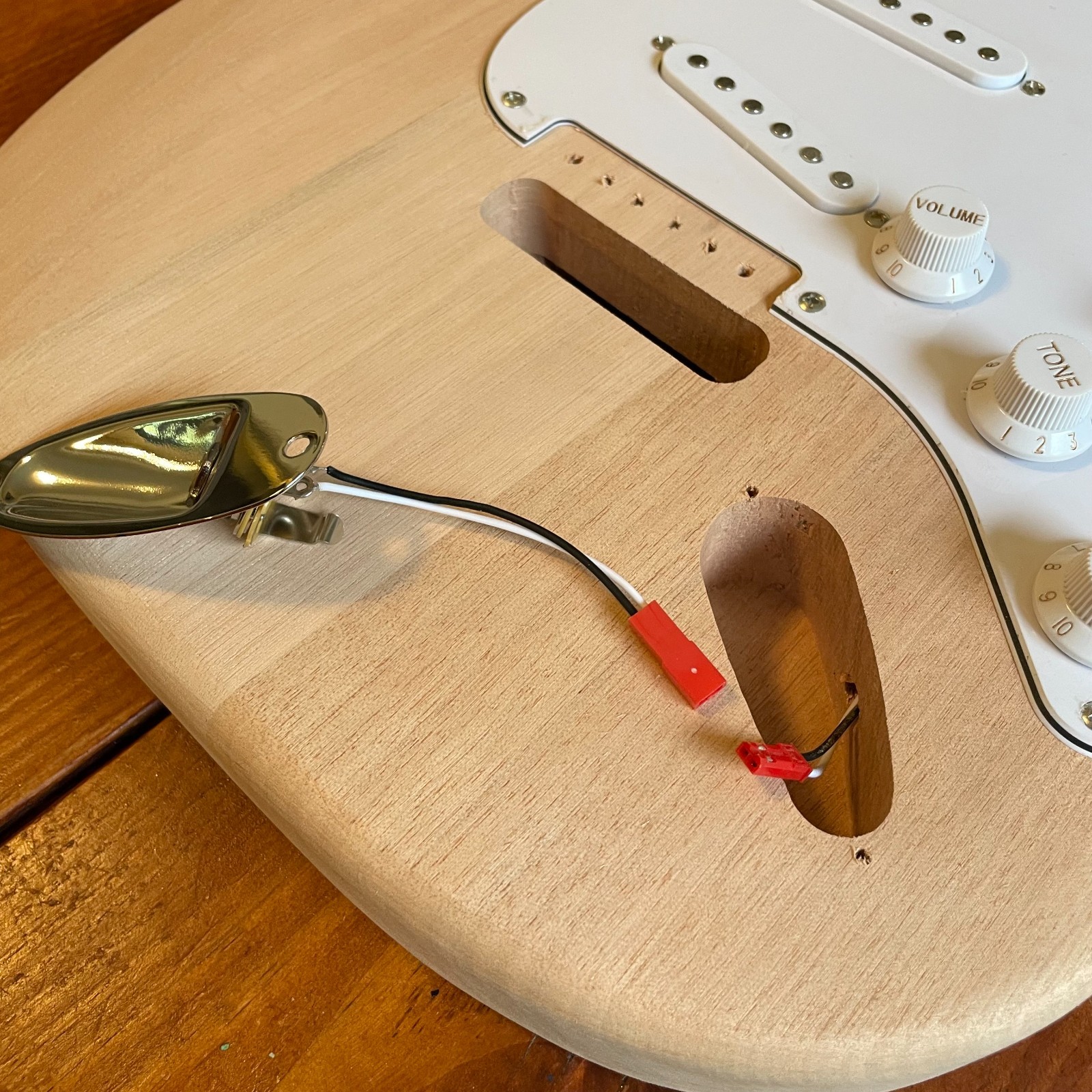 High-Quality DIY Electric Guitar Kit, Strat Style Solderless Guitar Build Kit
