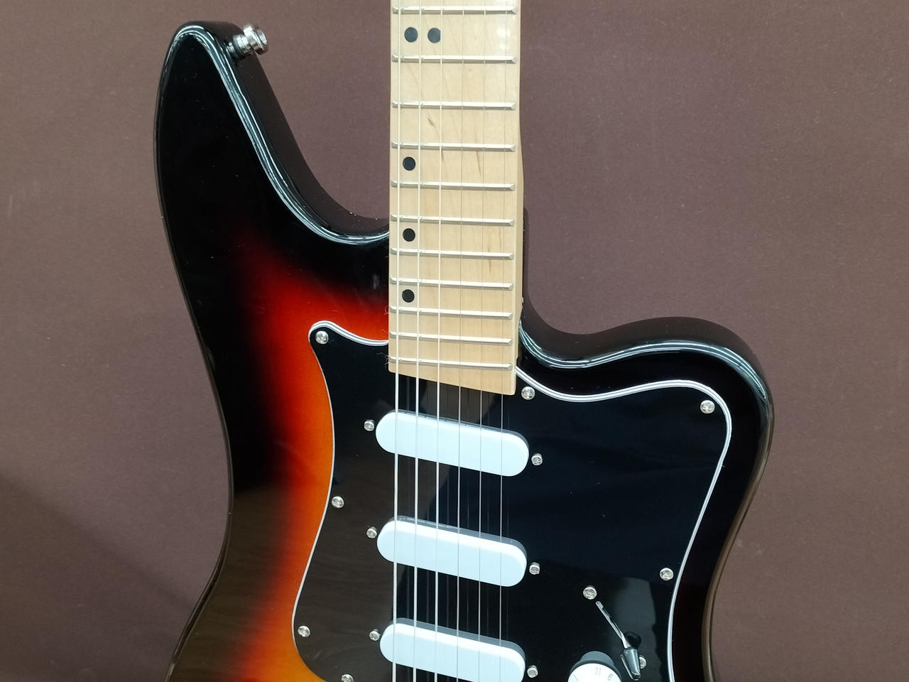 EASTWOOD UNIVOX UC3 Used Electric Gutiar