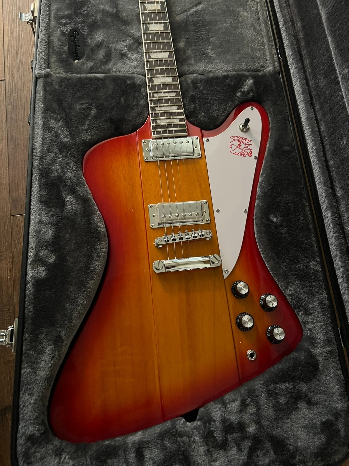 NEW Epiphone 1963 Firebird V Electric Guitar – Vintage Sunburst Hard Shell Case