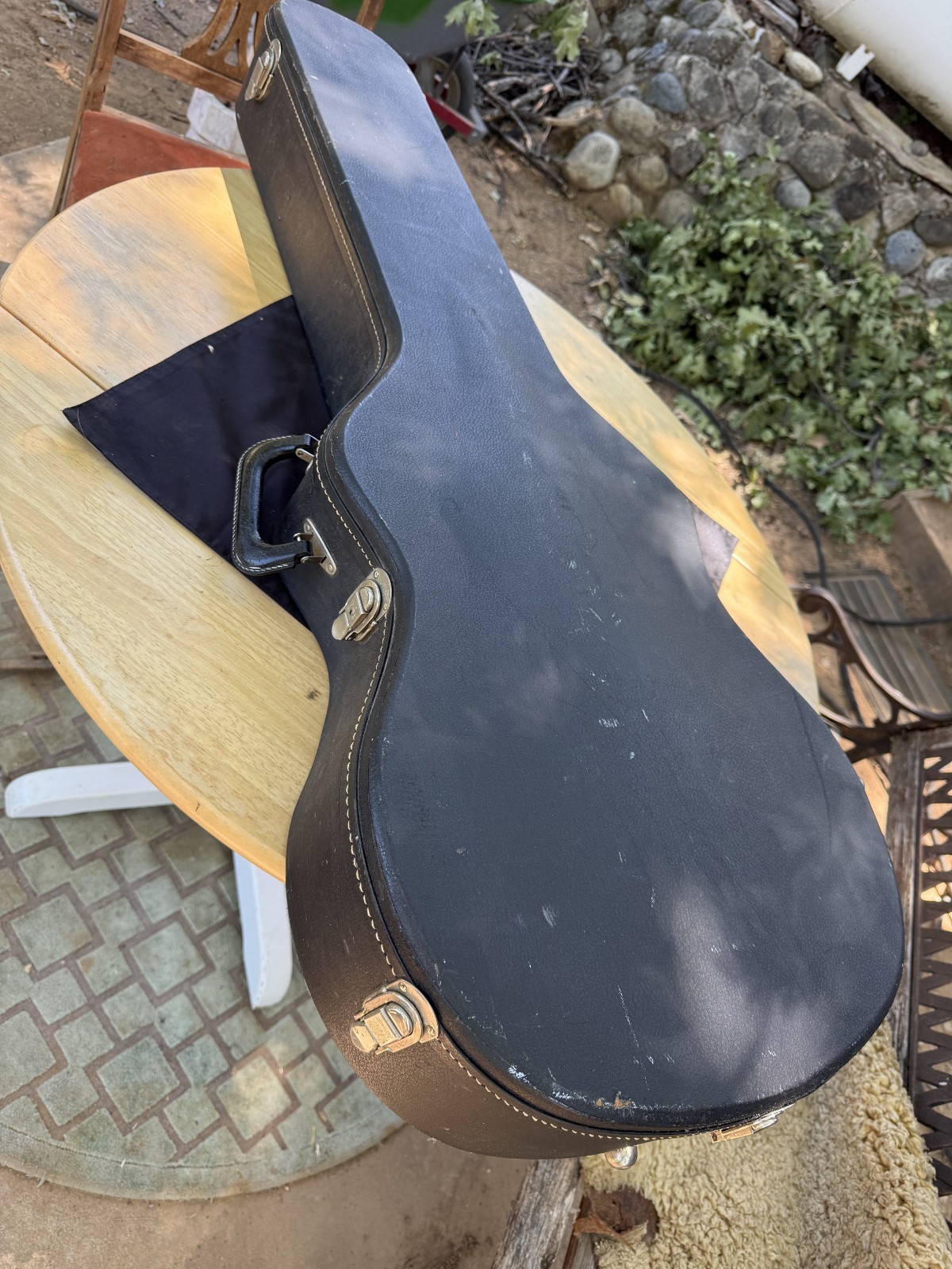1967 Fender Coronado 2 (201549) one pick up wit whammy bar. Excellent condition.