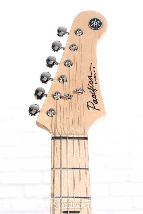 Yamaha PACS+11S Pacifica Standard Plus – Black, Maple Fingerboard