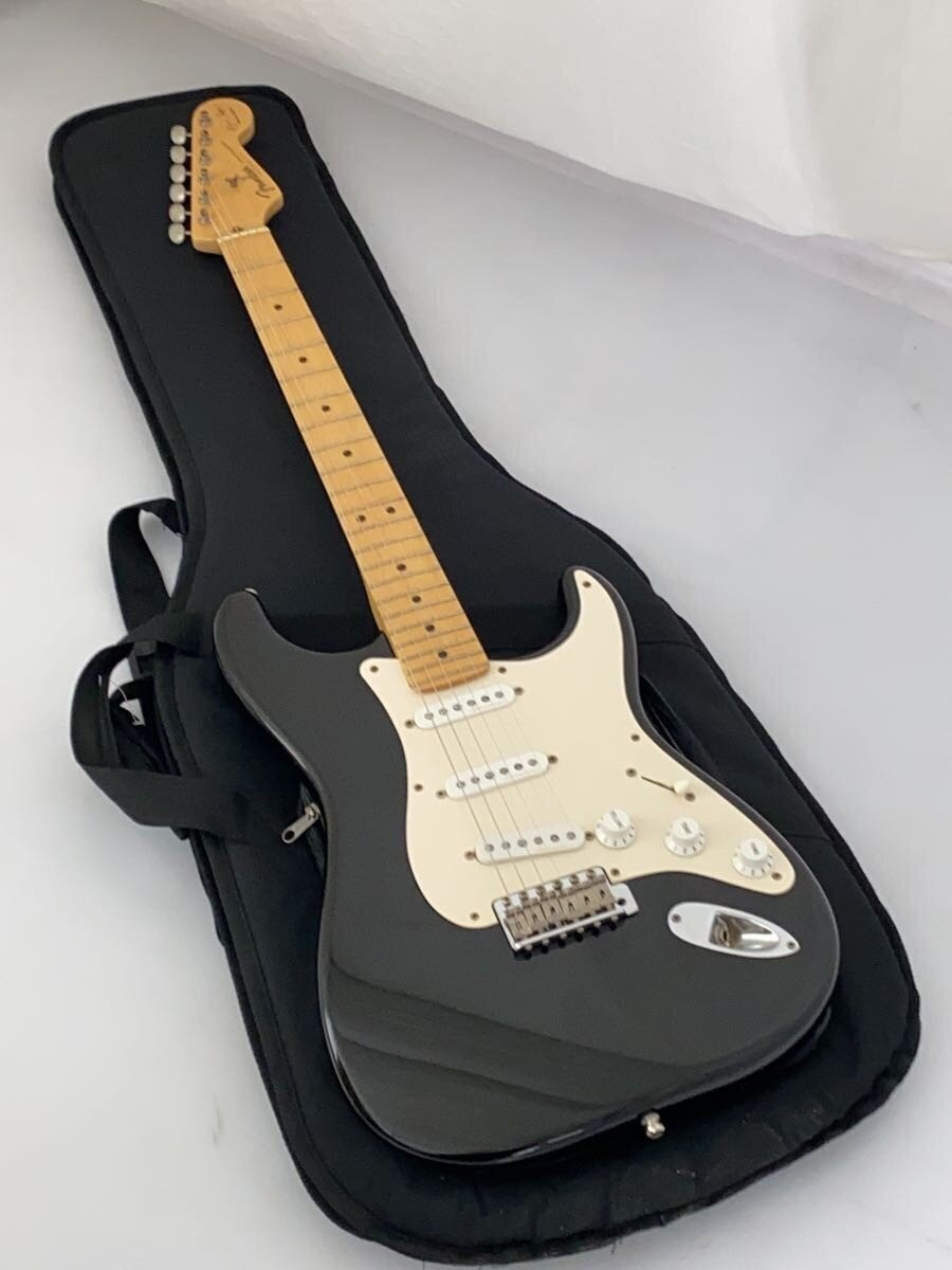 Fender Eric Clapton ST 2002 Electric Guitar-01