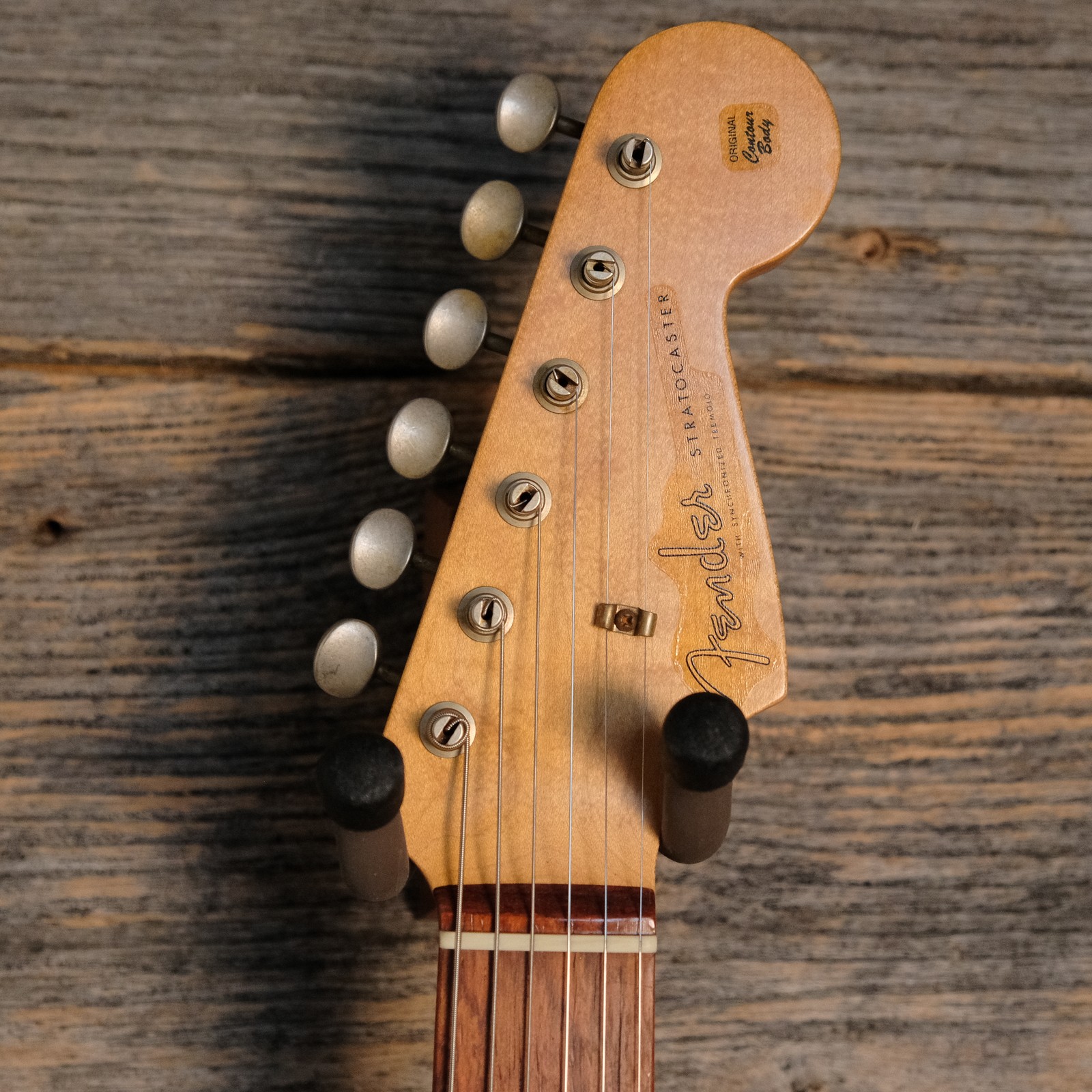 Used Fender 2006 Custom Shop 1960 Stratocaster Relic – Fiesta Red w/OHSC