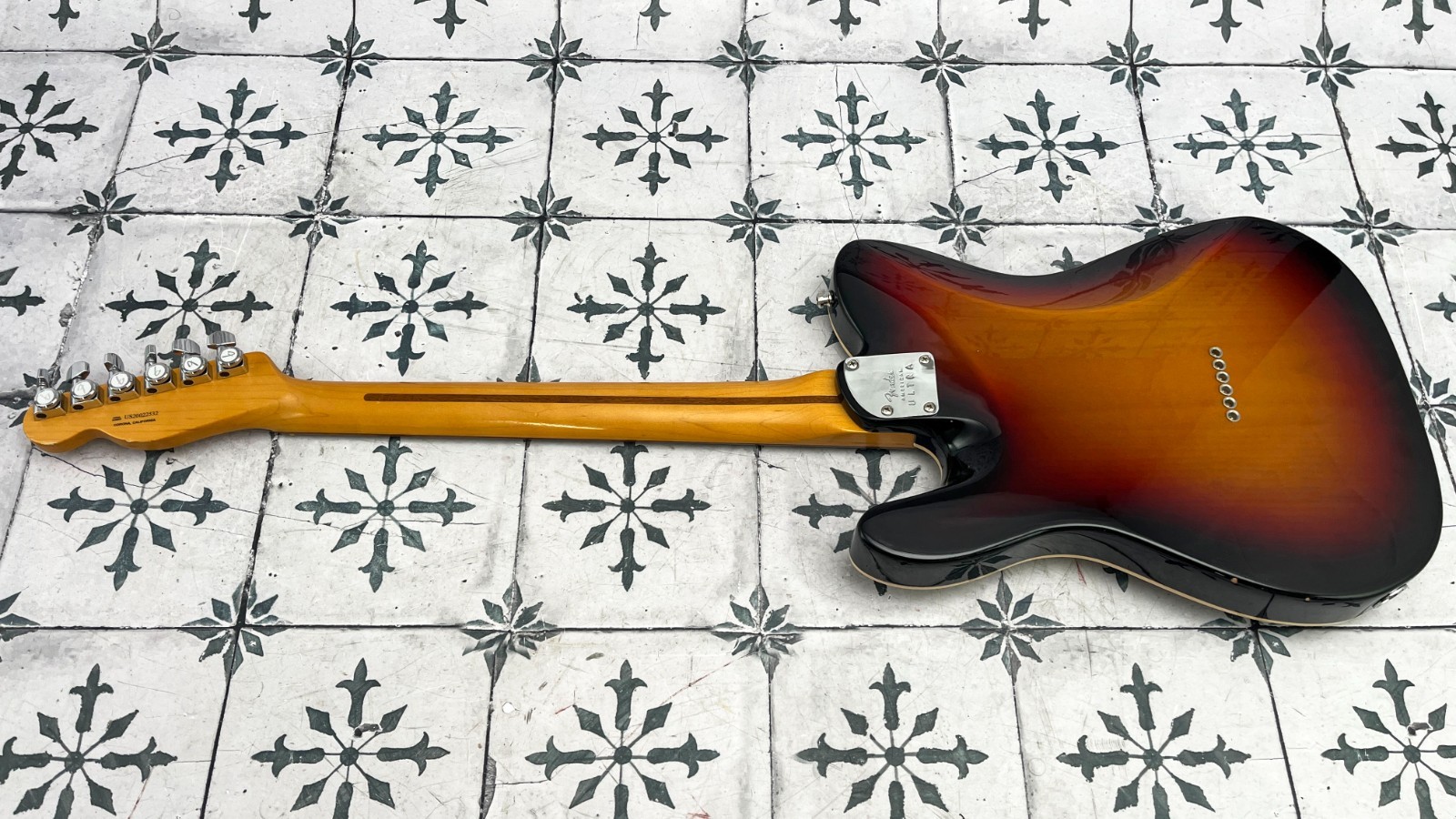 Fender American Ultra Telecaster with Maple Fretboard • Lollar Pickups #13484