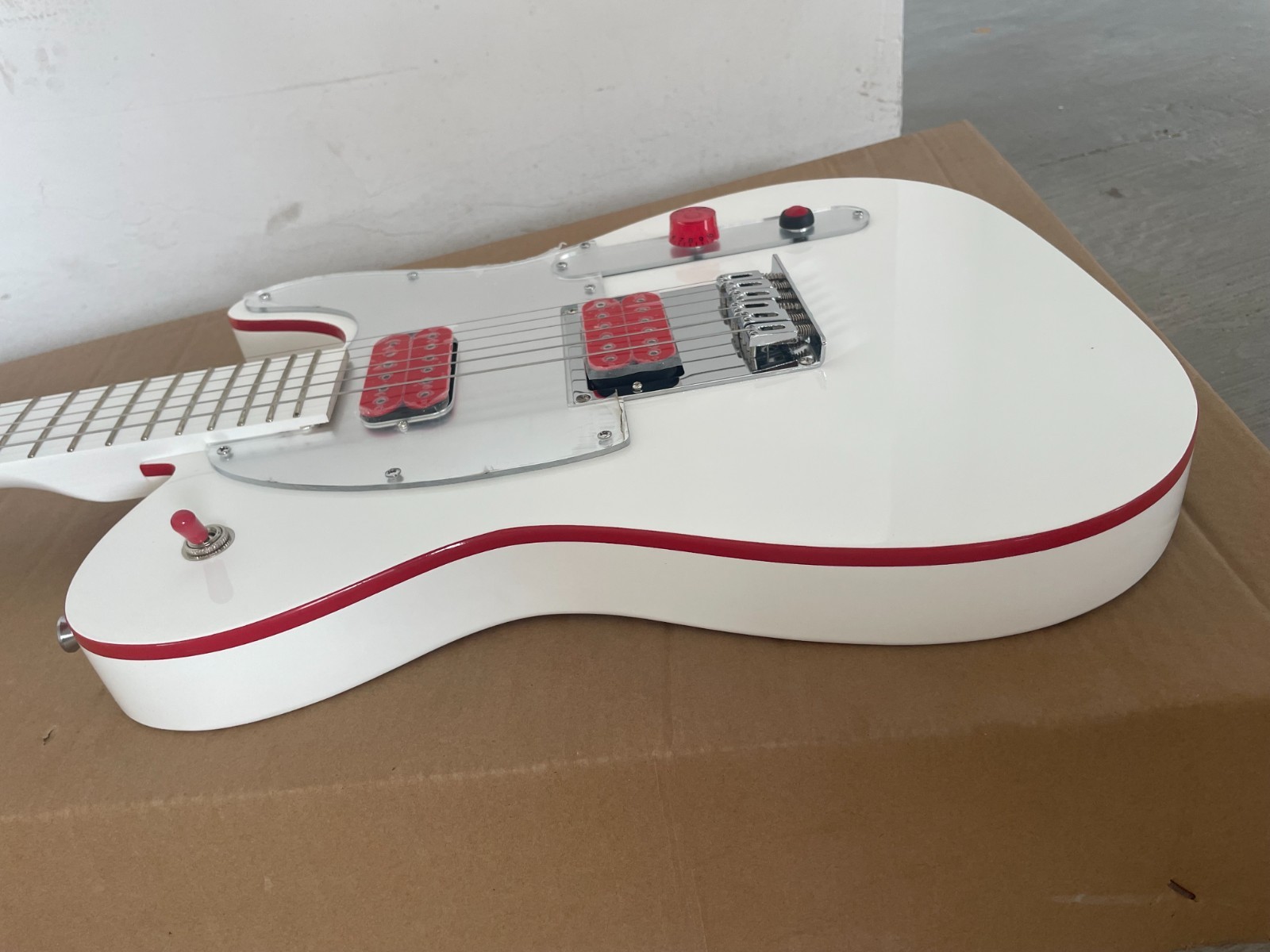 John Ghost 5 T-Style Electric Guitar, Arctic White Red Solid Wood Body