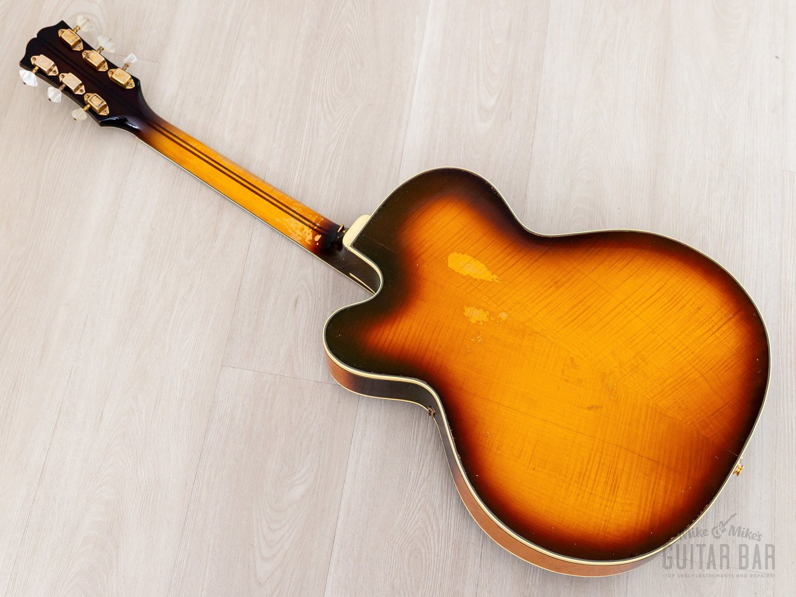 1962 Guild Stuart A-500 Sunburst Vintage Cutaway Archtop w/ DeArmond, Case