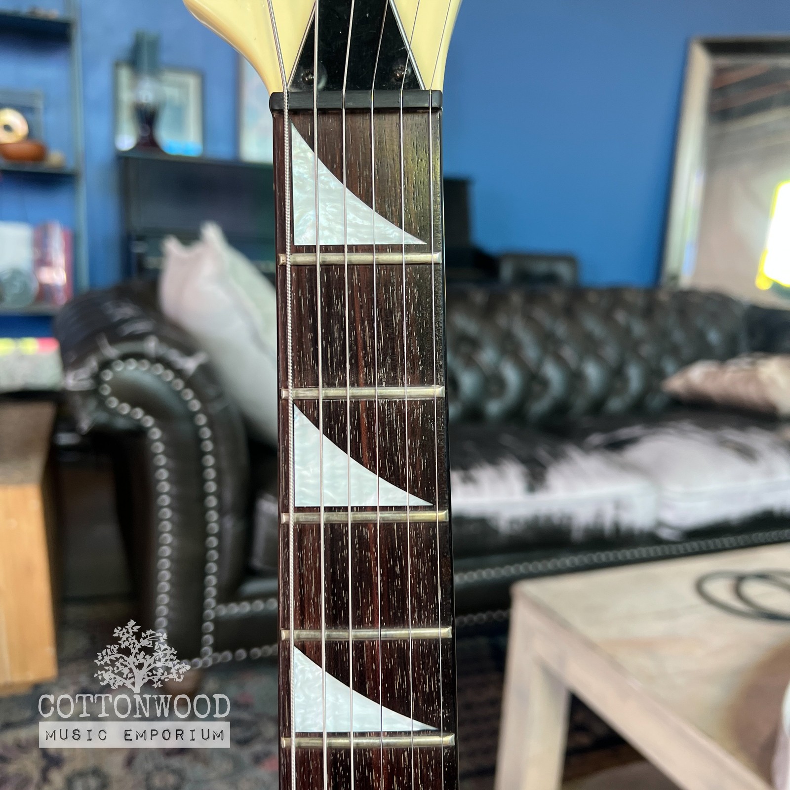 2002 Jackson Pro Series RR5 Randy Rhoads – Ivory (Made in Japan)