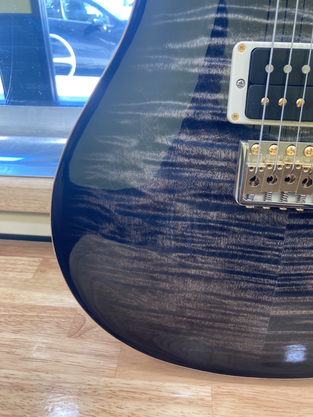 PRS 35TH ANNIVERSARY CUSTOM 24 WITH 10 TOP IN CHARCOAL BURST-GREAT CONDITION!!!