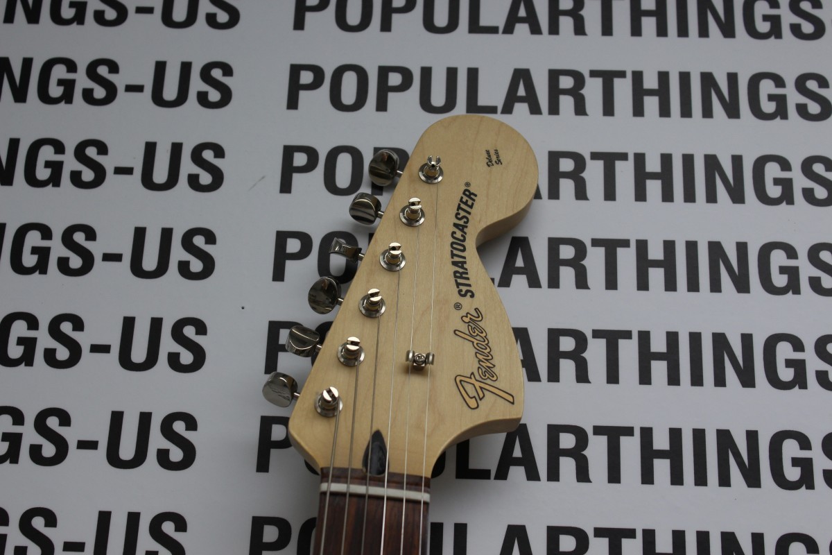 Fender Stratocaster Tom Delonge Graffiti Yellow Deluxe Edition Guita (C32042235)