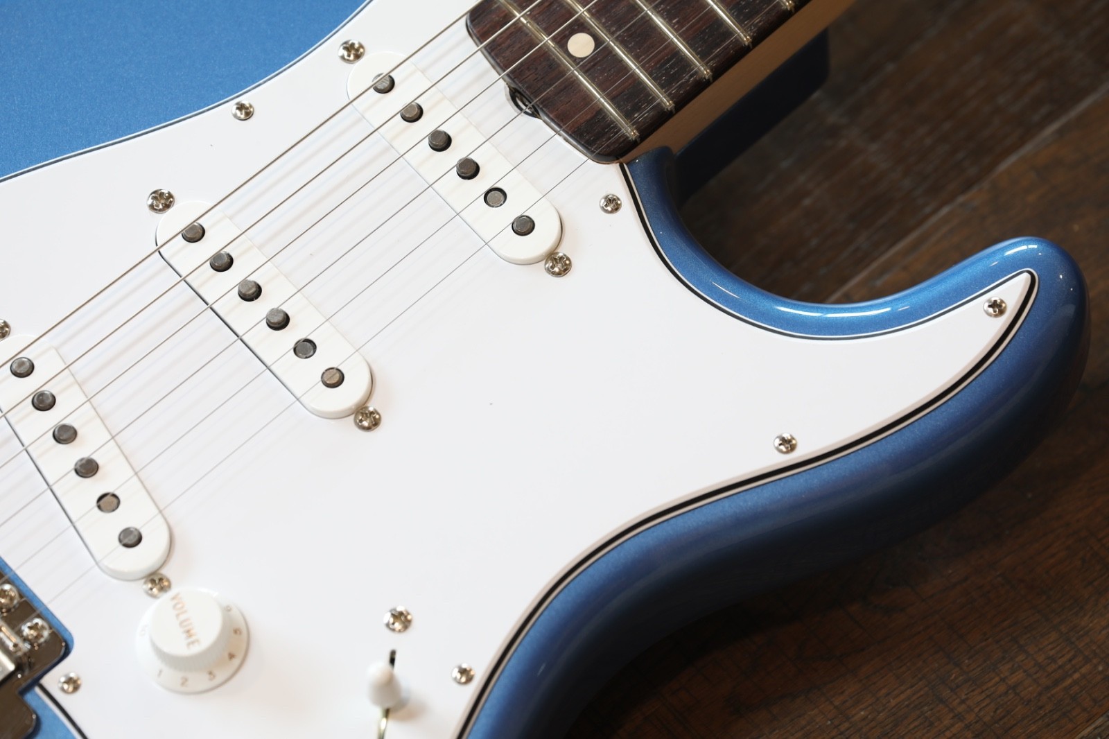 Fender Custom Shop ’61 Reissue 1961 Stratocaster NOS Lake Placid Blue + OHSC COA