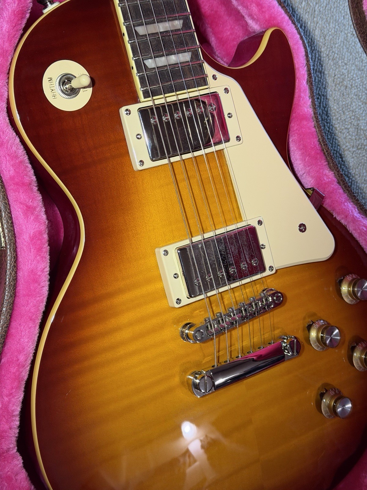 Epiphone Les Paul Standard 60s Electric Guitar – Burbon (iced Tea) Burst w/ Case