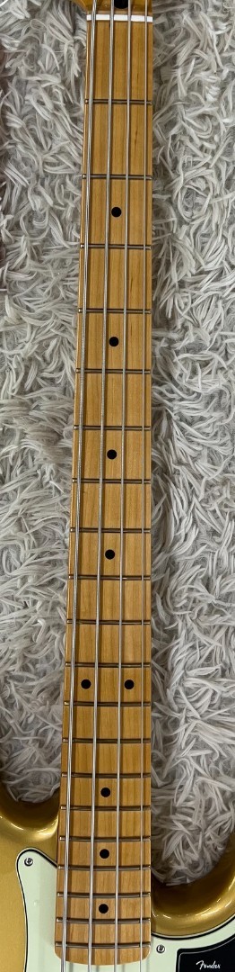 Fender 75th Anniversary Player II Precision Bass, Maple Fingerboard, Aztec Gold