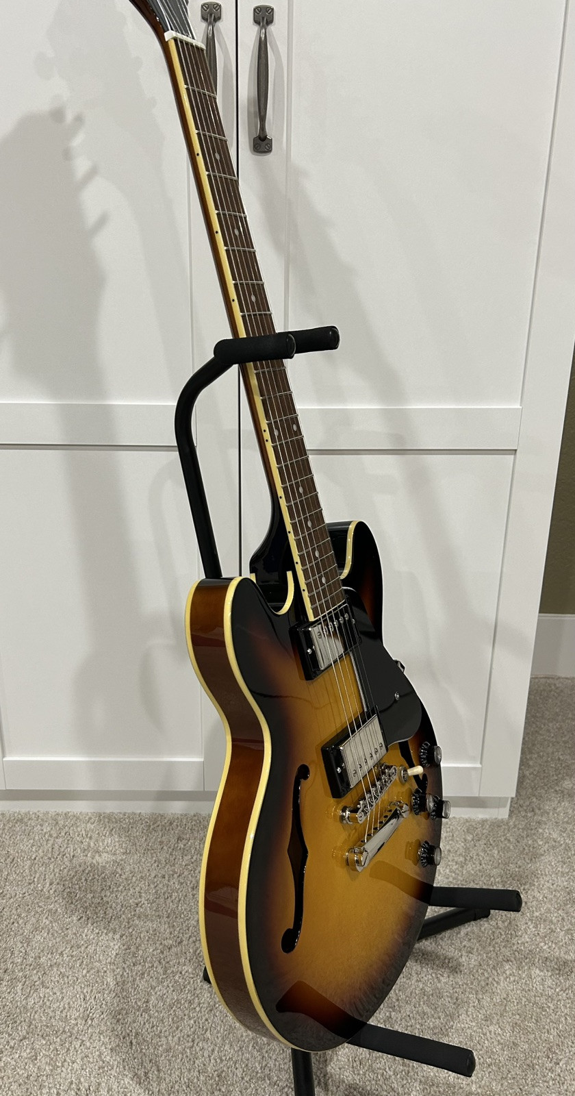 Epiphone ES-339 Semi-Hollow Electric Guitar, Vintage Sunburst w/Hardshell Case!