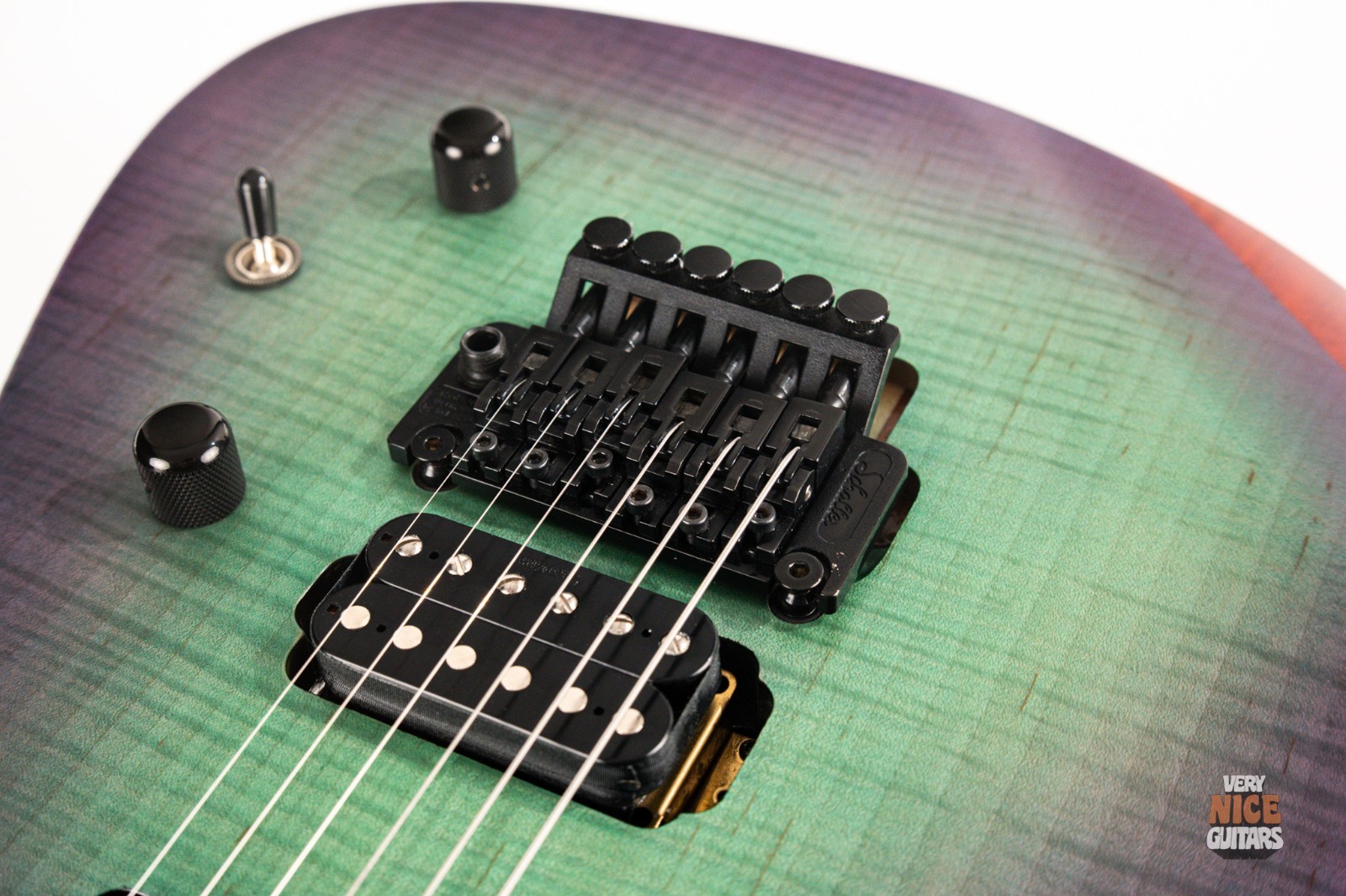 Caparison Dellinger II M3BT MF Aurora Green