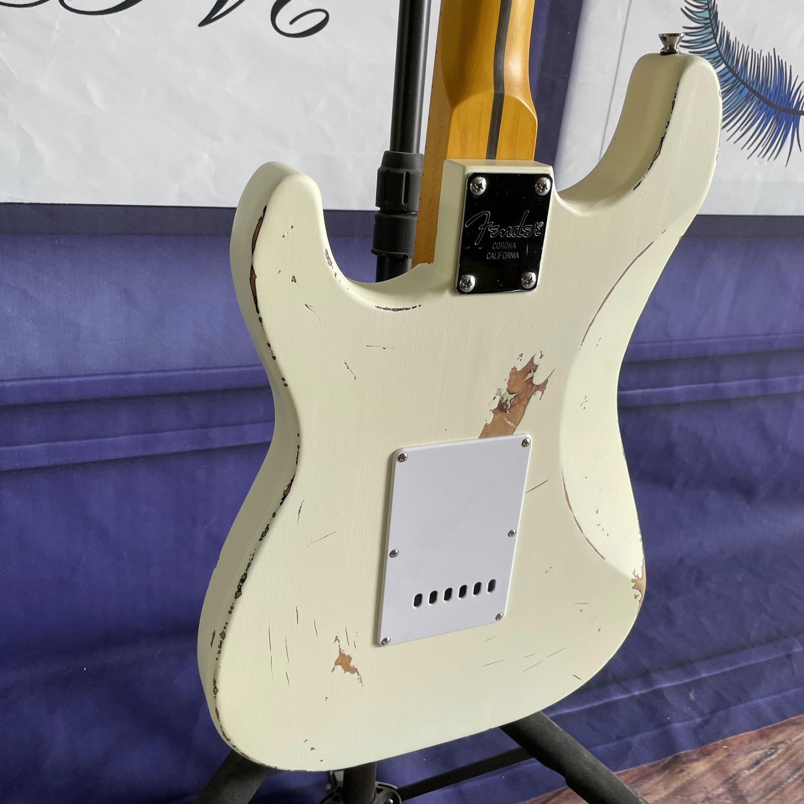 Vintage aged white top Electric Guitar Alder Body Maple Fretboard&Neck Chrome