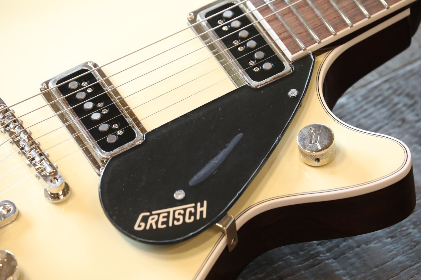 Unplayed! Gretsch G6128TDS-PE-LIV Player’s Edition Jet Lotus Ivory DS + COA OHSC