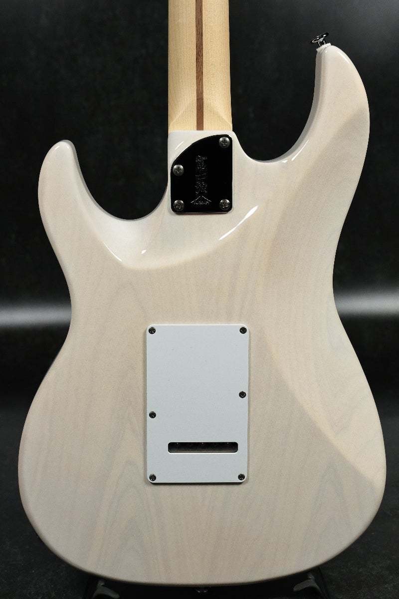 FUJIGEN FGN Expert Odyssey EOS-ASH-M White Blonde 2023