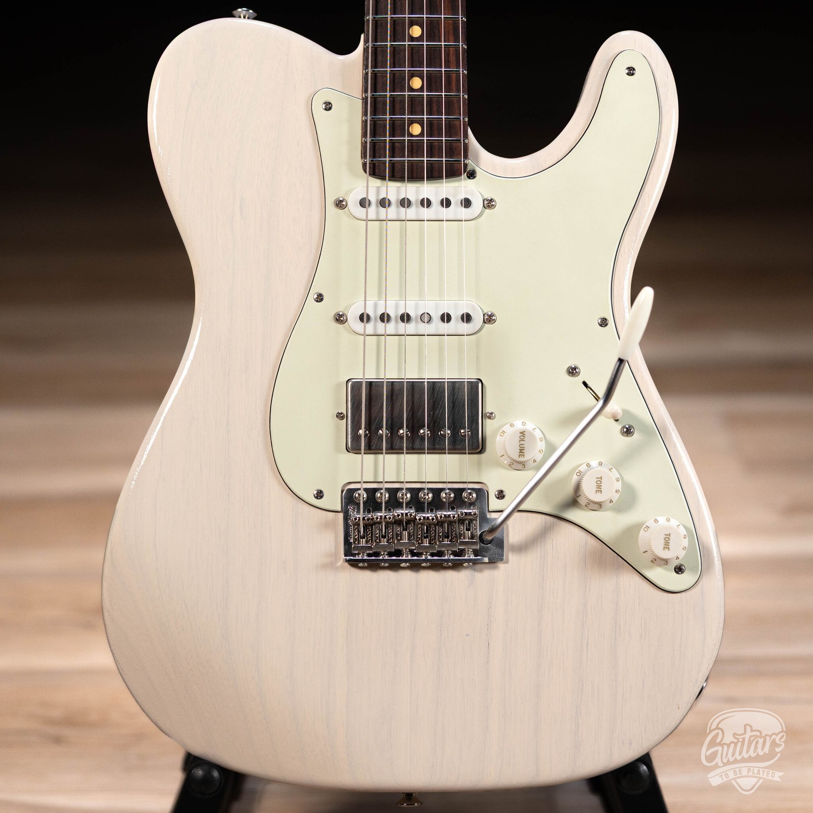LsL Instruments Sati-Bone ERA 22 Swamp Ash Guitar w/ Roasted Neck –Vintage Cream