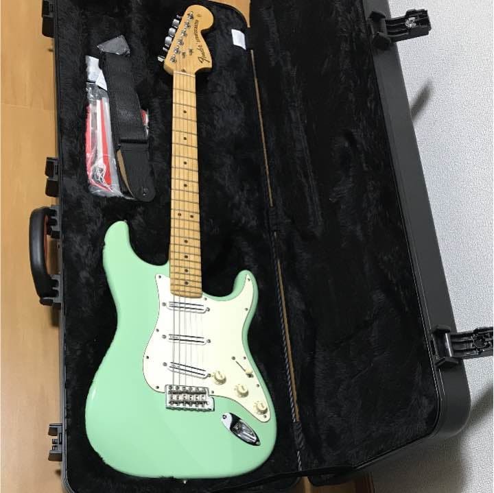 Fender USA American Special / Electric Guitar w/ Original HC USA