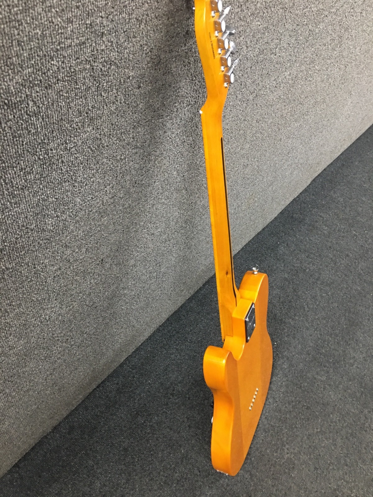Fender American Telecaster USA barely used corona California nice