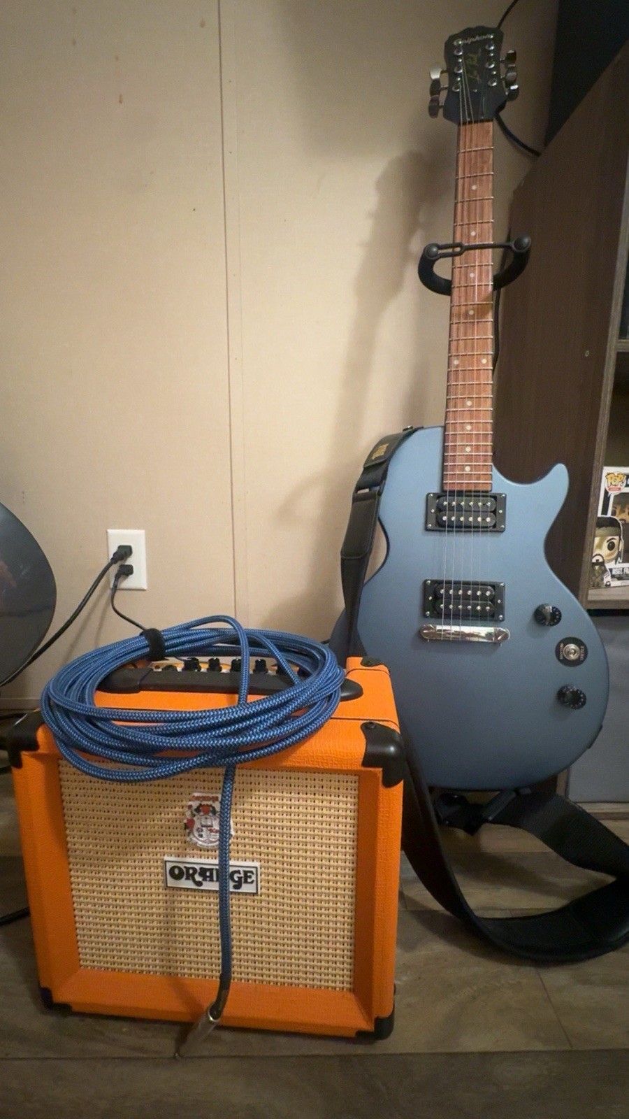 Epiphone Les Paul Guitar With Amp, Stand, Guitar And Strap Will Take Trades