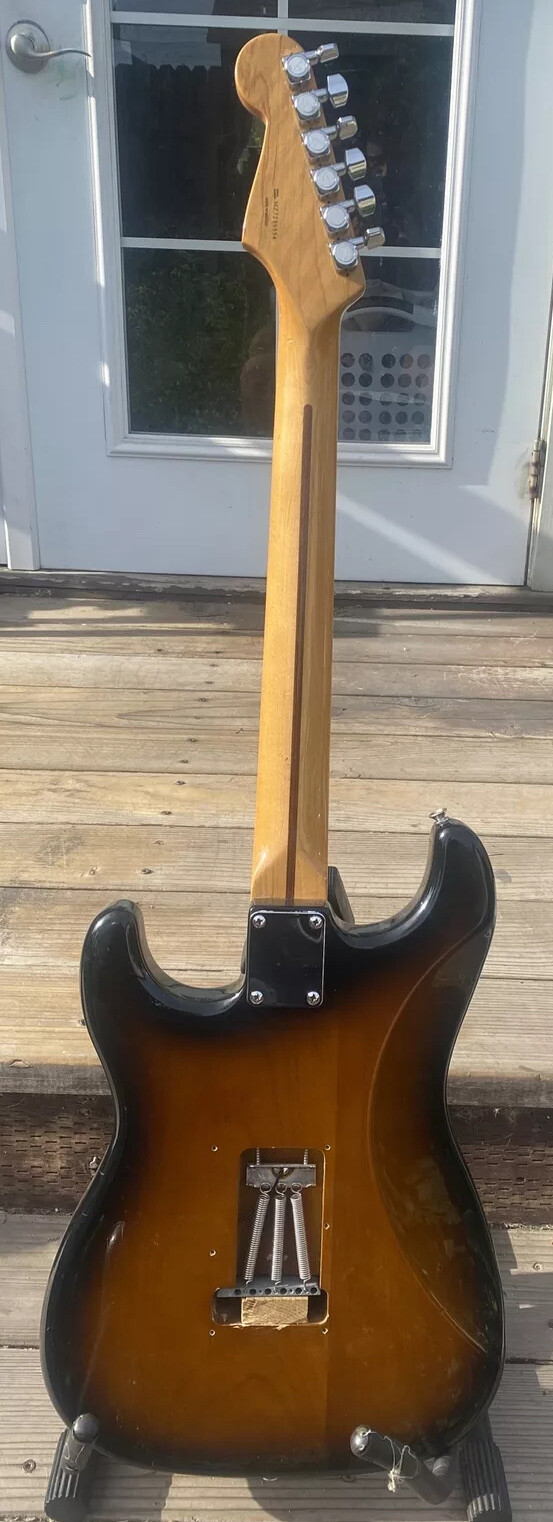 fender stratocaster Strat 1950s 54 57 relic roadworn Boutique Parts Guitar Burst