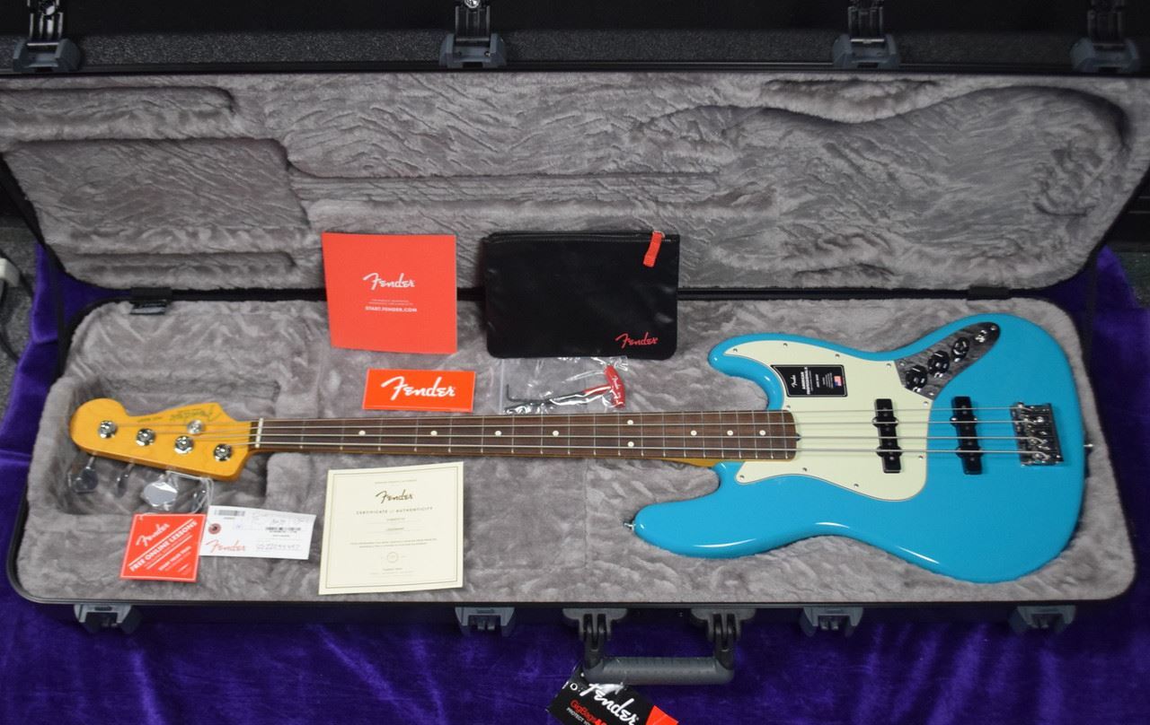 Fender AM Pro II Jazz (4), Miami Blue / Rosewood *IN STOCK*