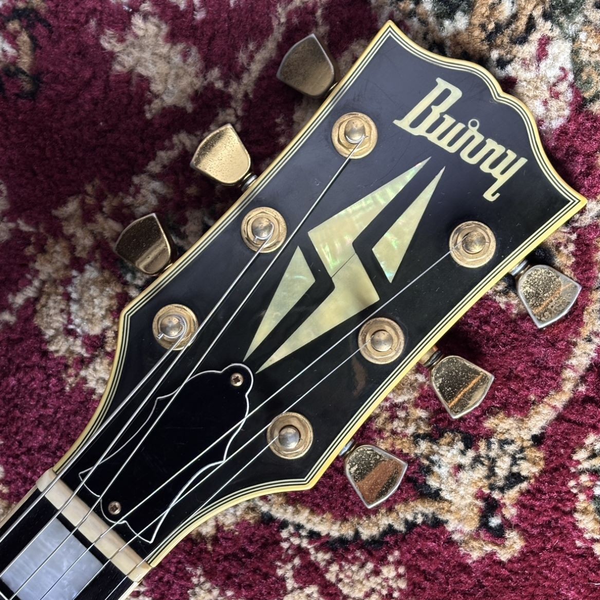 Burny RLC-70 60 S Used Electric Guitar
